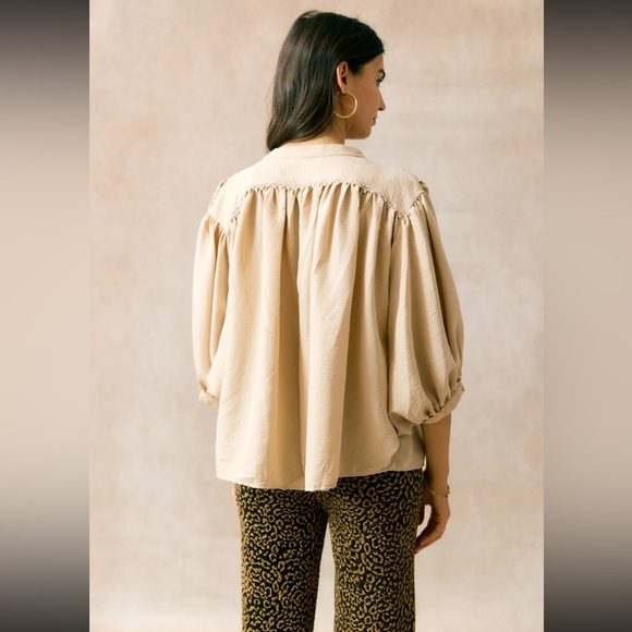 From Paris! fabulous Chic Button Down Blouse - Picture 5 of 6